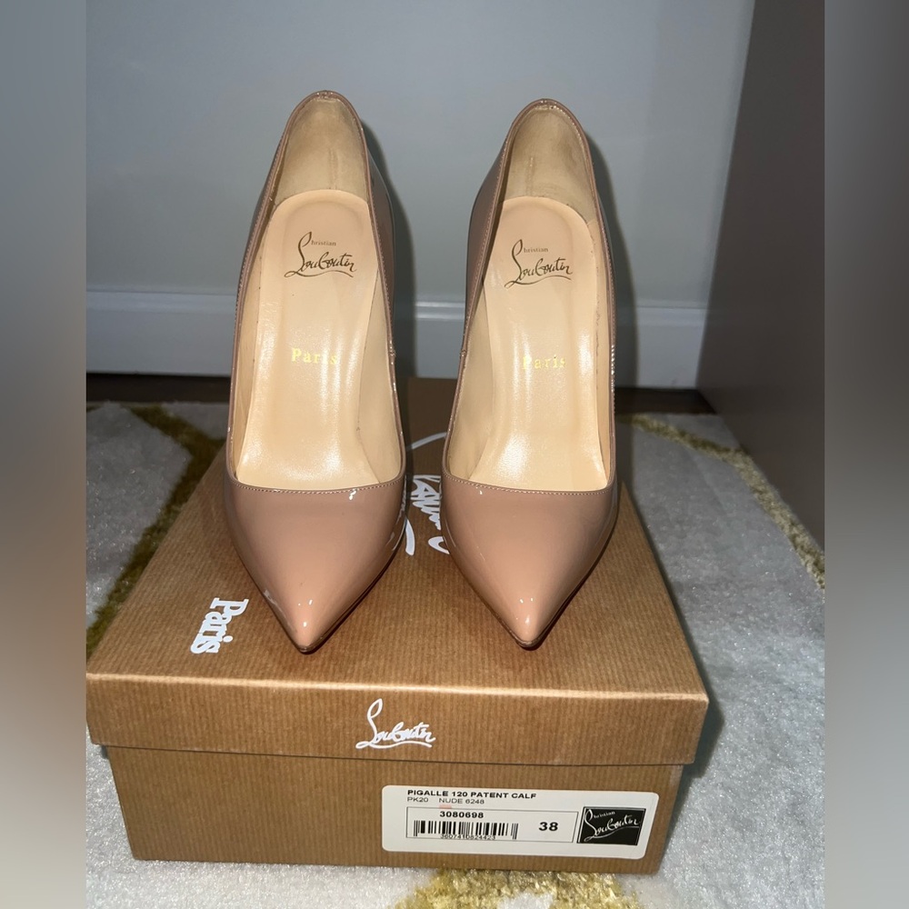 Christian Louboutin Nude Patent Leather Pointed Pumps